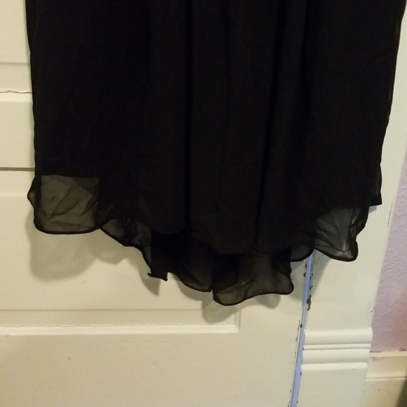 Prom/bridesmaid dress Size 8 - Picture 2 of 5